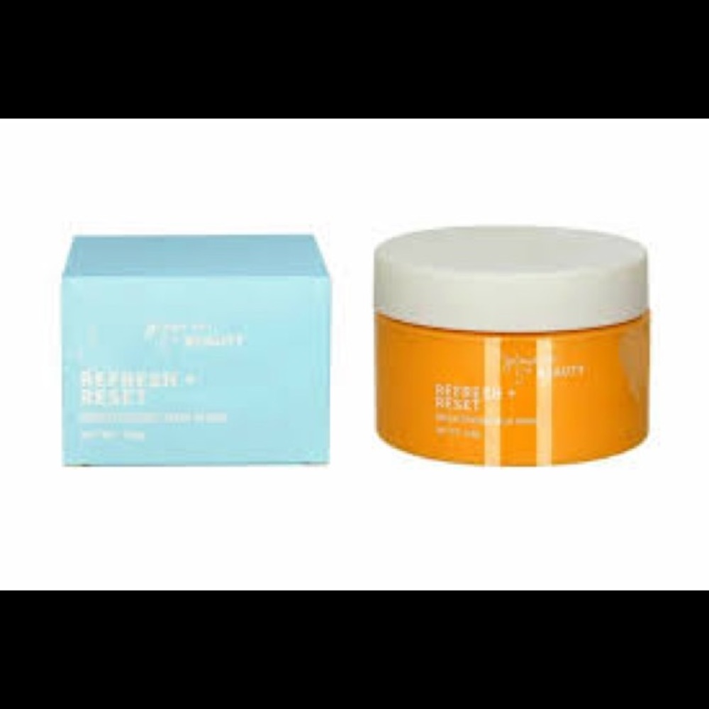 Glow in 5th Beauty Brightening Mud Mask
